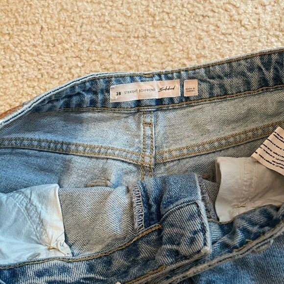 COPY - Boyfriend Straight Jeans Distressed! - Picture 4 of 7